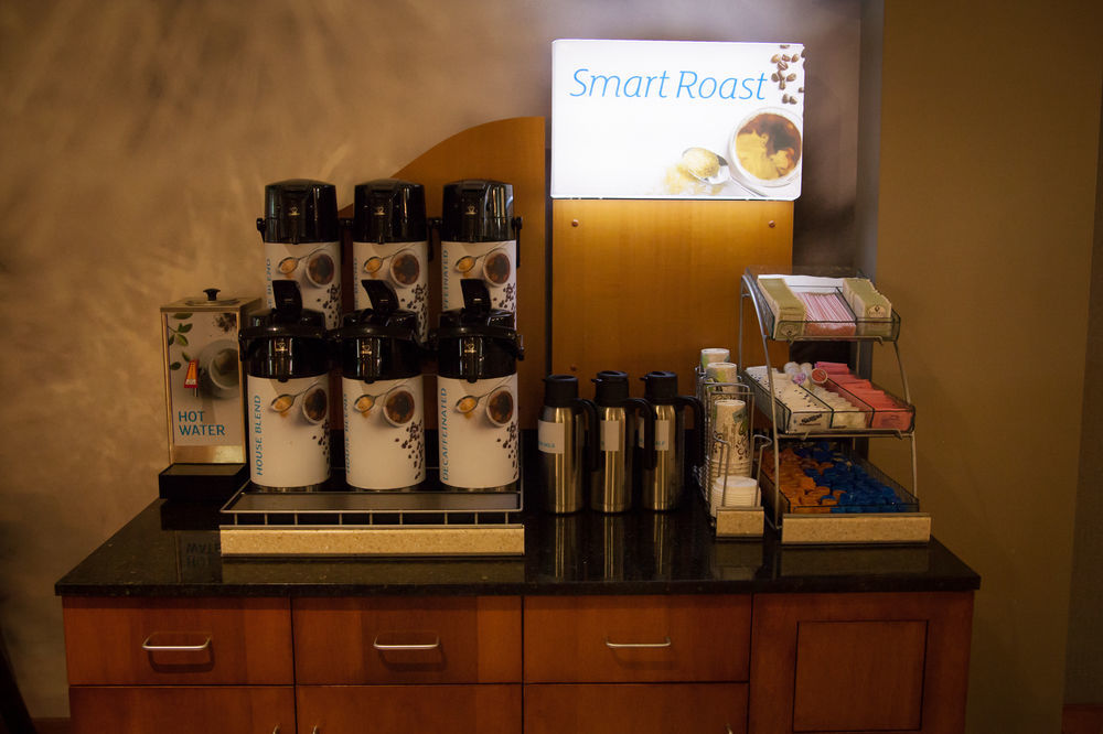 Holiday Inn Express Hotel And Suites Saint Robert By Ihg Esterno foto